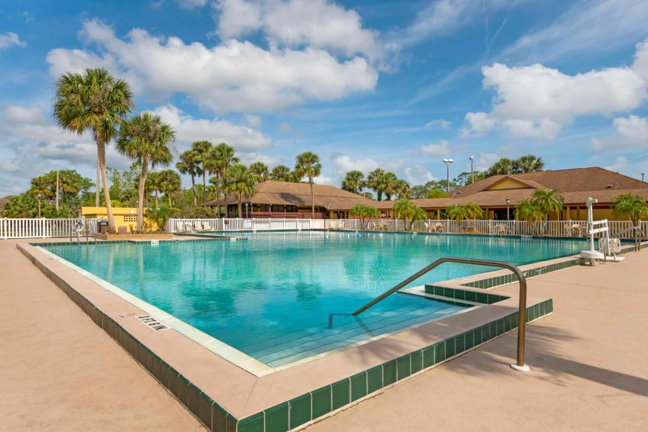 Best Western International Speedway Hotel Daytona Beach Kültér fotó